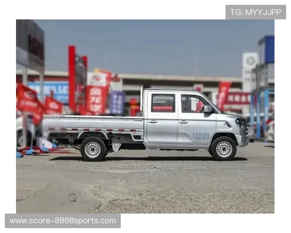 如何以评分卡足球星卡为核心打造一套独特的收藏体系与市场策略