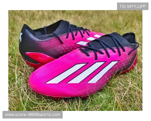 足球明星专用鞋款全面解析助你选对最适合自己的顶级战靴